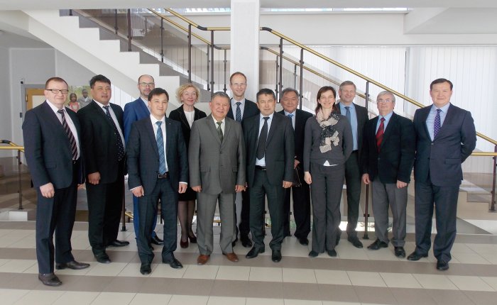Kirgizijos delegacija Lietuvos Aukščiausiajame Teisme